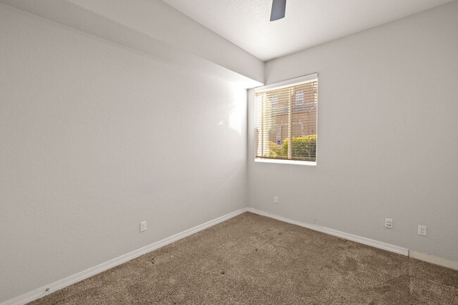 Building Photo - 6679 Bethesda Point