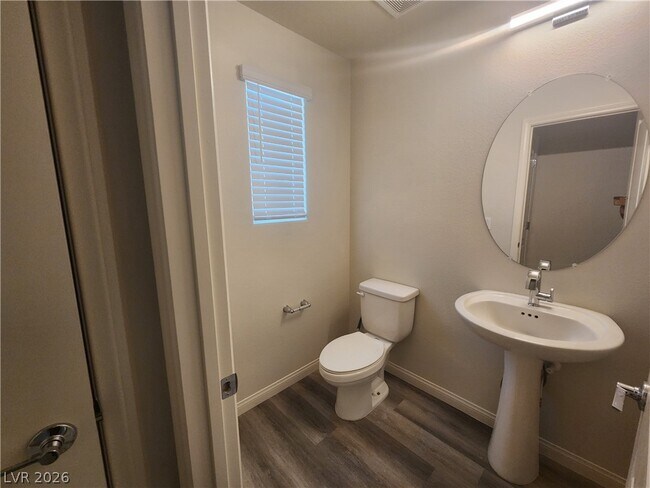 Building Photo - 3783 Enchanted Sky St