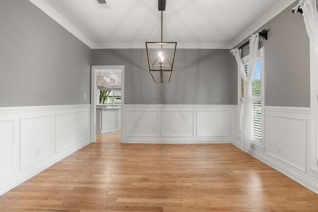 Building Photo - 3116 Brittany Pl