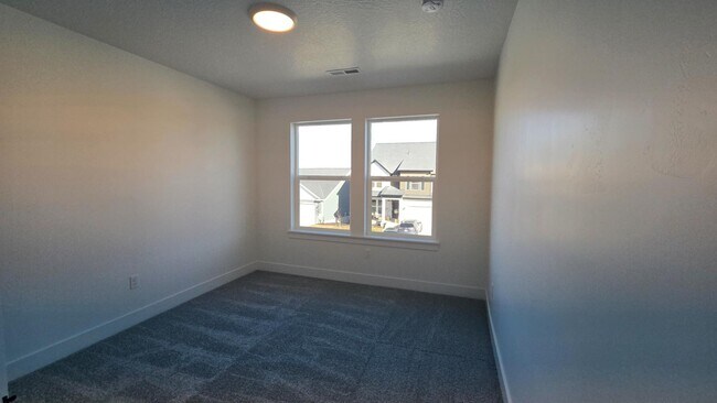 Building Photo - 687 Boseman Wy