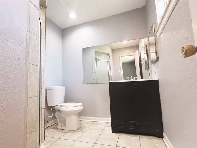 Building Photo - 5119 Prairie Ridge Rd