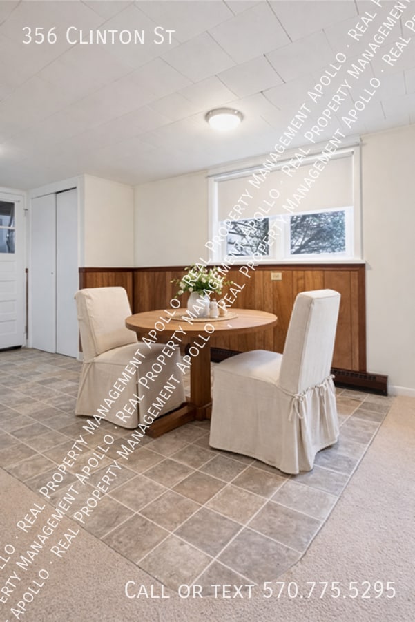 Building Photo - 356 Clinton St