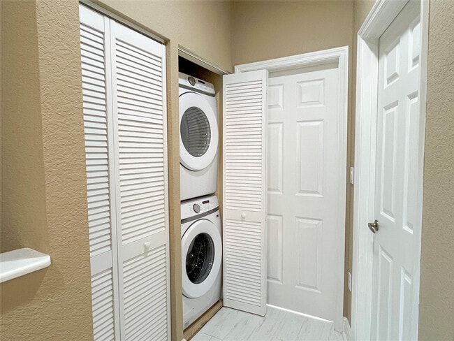 Building Photo - 291 Lake Monterey Cir