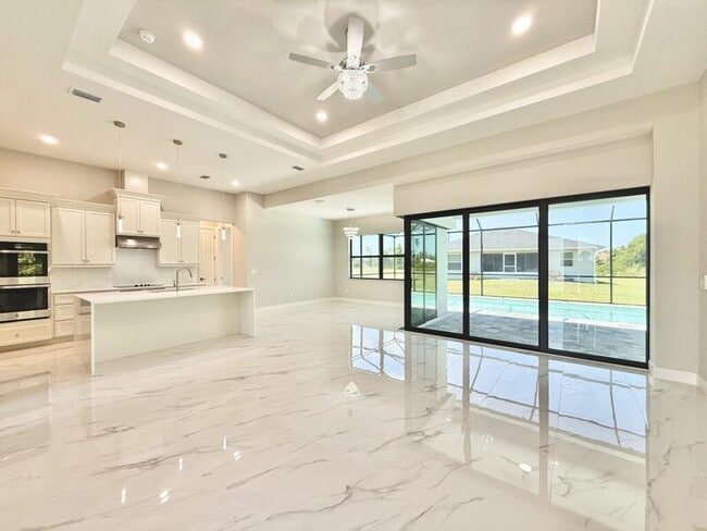 Building Photo - 20 Coxswain Dr