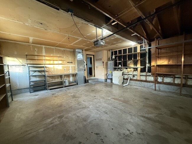 Building Photo - 2134 NW Watters St