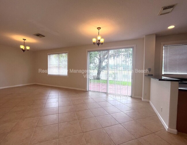 Building Photo - 6786 Aliso Ave