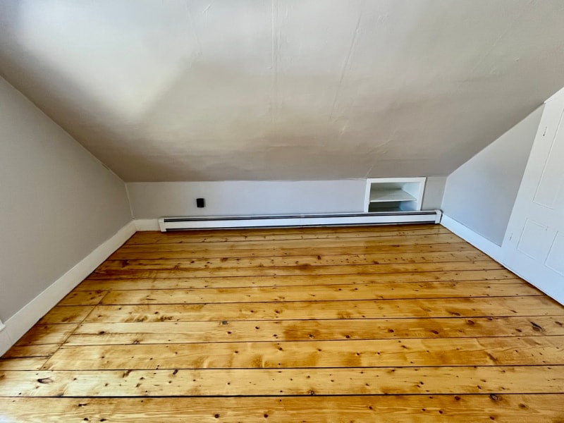 Building Photo - 50 N Main St