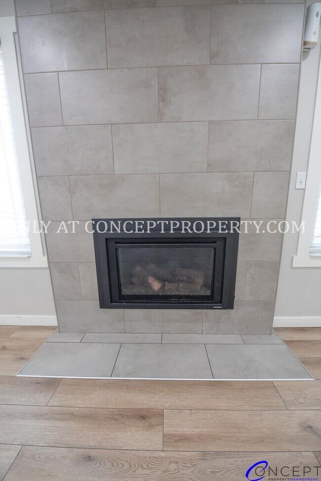 Building Photo - 3733 S 5080 W