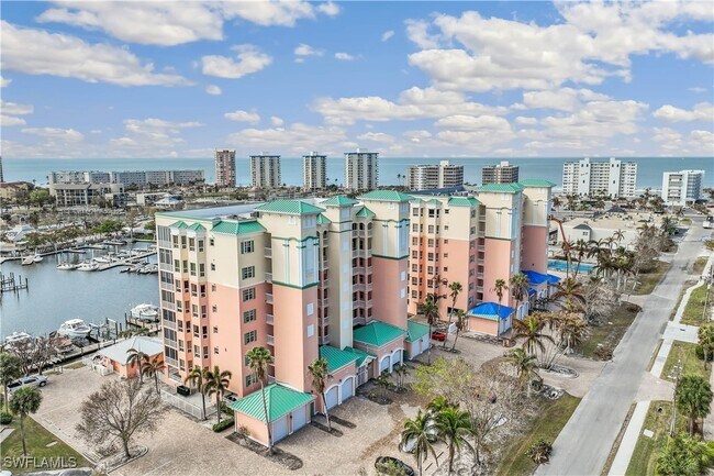 Building Photo - 170 Lenell Rd