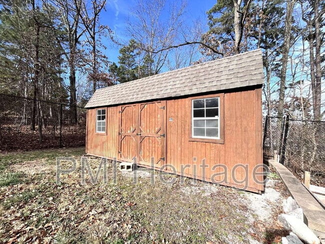 Building Photo - 95 Bassingham Dr