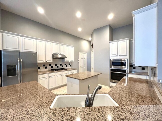 Building Photo - 23734 Indian Hills Way