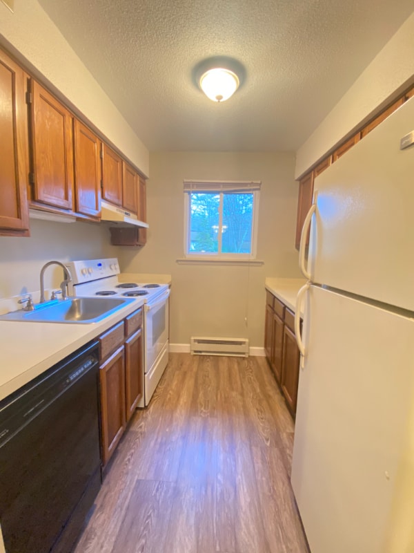 Building Photo - 11 King Arthur Dr