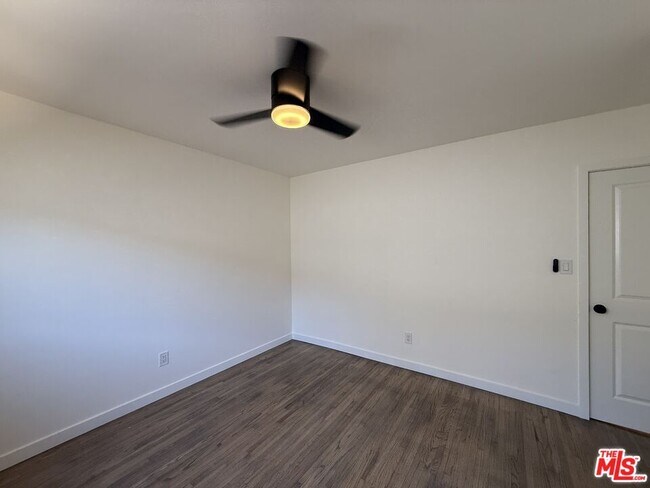 Building Photo - 25226 Loytan St