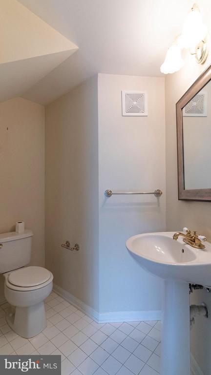 Building Photo - 12621 Fair Crest Ct
