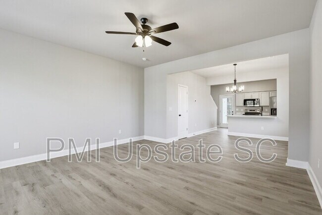 Building Photo - 109 Virginia Ave