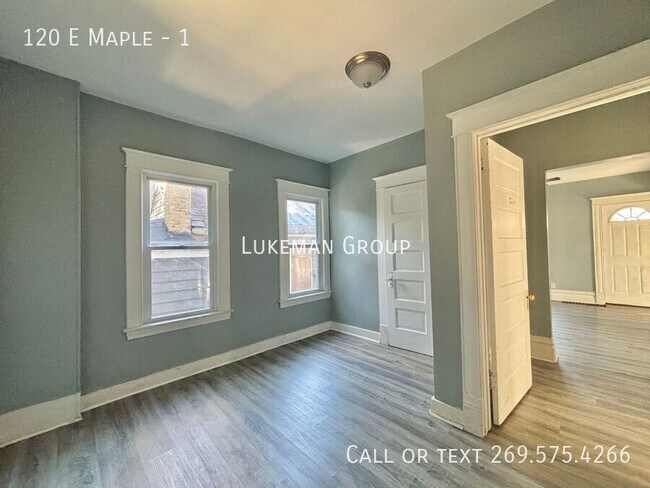 Building Photo - 120 E Maple-1