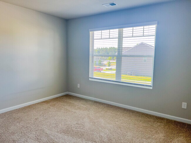 Building Photo - 430 Furlough Dr