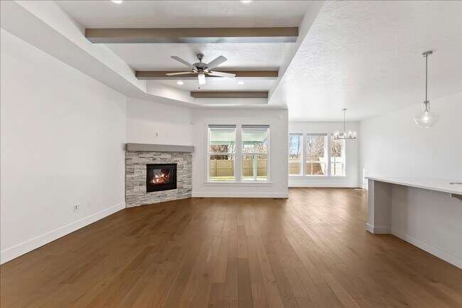 Building Photo - 4 Bedroom, 2 Bath home in Beautiful Meridian with SO MANY upgrades and perks throughout!  You don...