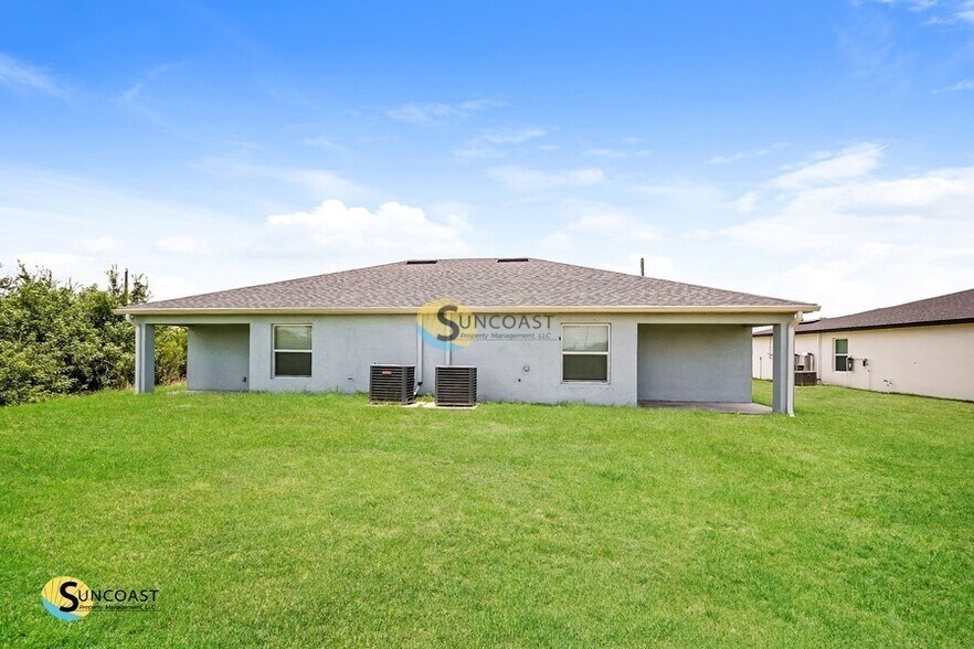 Building Photo - 11161 Pendleton Ave