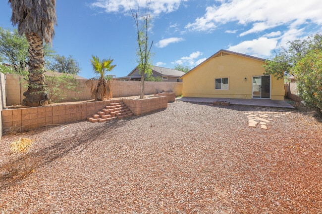 Building Photo - 13307 N Lost Artifact Ln