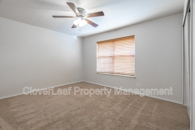 Building Photo - 11023 Barclay Point