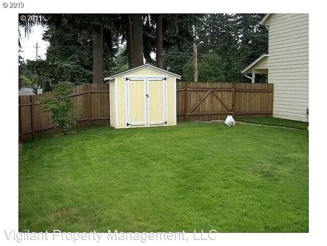 Building Photo - 4 br, 3 bath House - 1318 NE 104th Ave