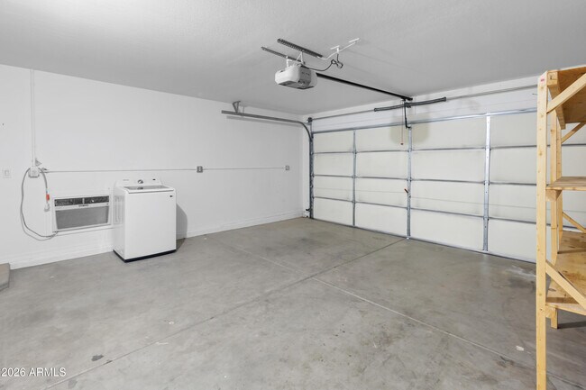 Building Photo - 2501 S 255th Dr