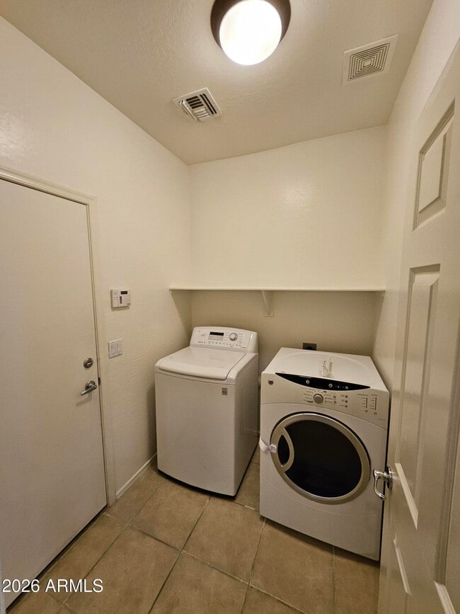 Building Photo - 17727 W Marshall Ln