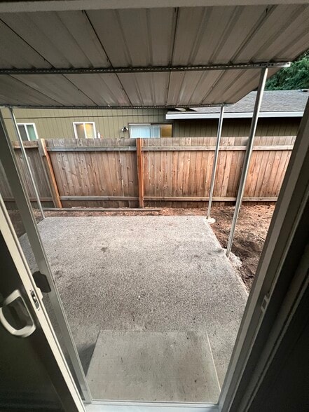 Backyard covered patio (private) - 14310 NE 14th Cir
