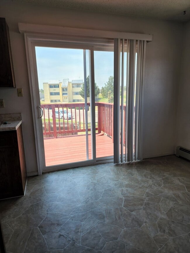 Building Photo - Parkview4517