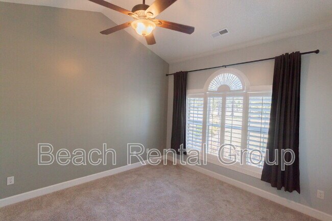 Building Photo - 4767 Wild Iris Dr