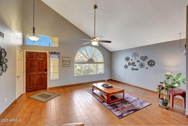 Building Photo - 15237 N 61st Dr