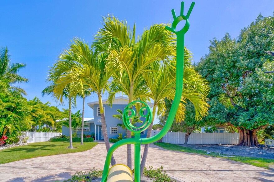 Building Photo - 90B Sombrero Beach Rd