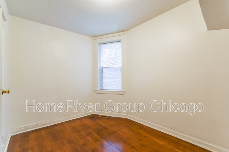 Building Photo - 7301 S Green St