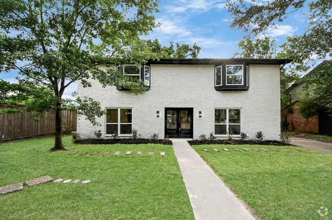 Building Photo - 5614 Oakhaven Ln