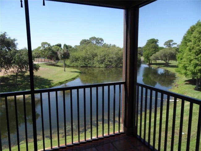 Building Photo - 2400 Feather Sound Dr