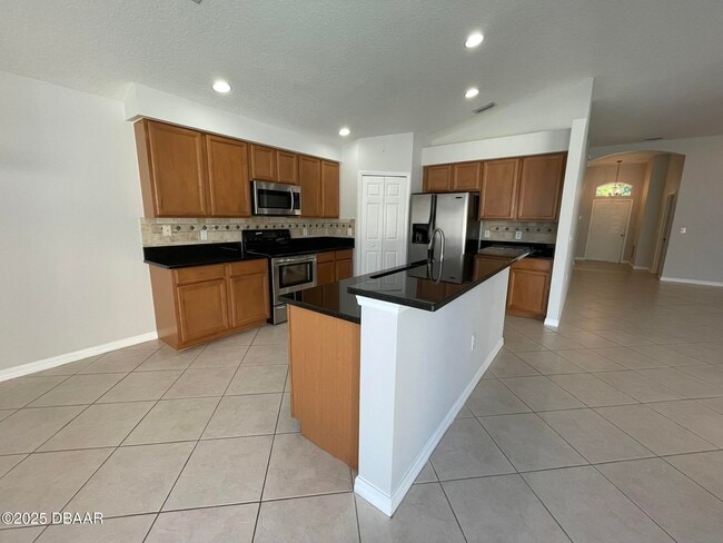 Building Photo - 613 Coral Trace Blvd