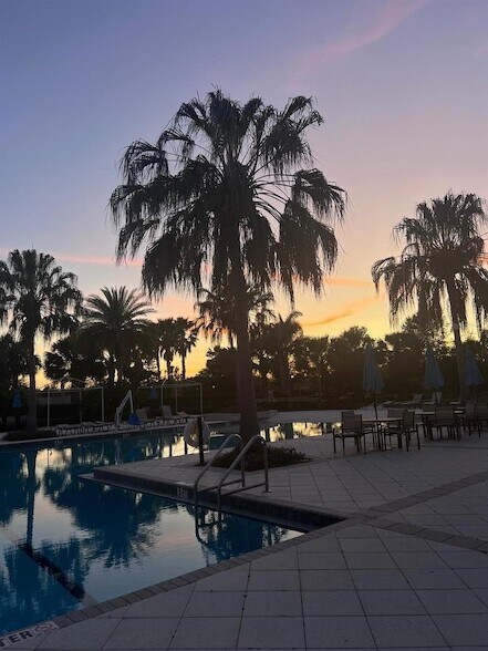 Building Photo - 10785 Verawood Dr