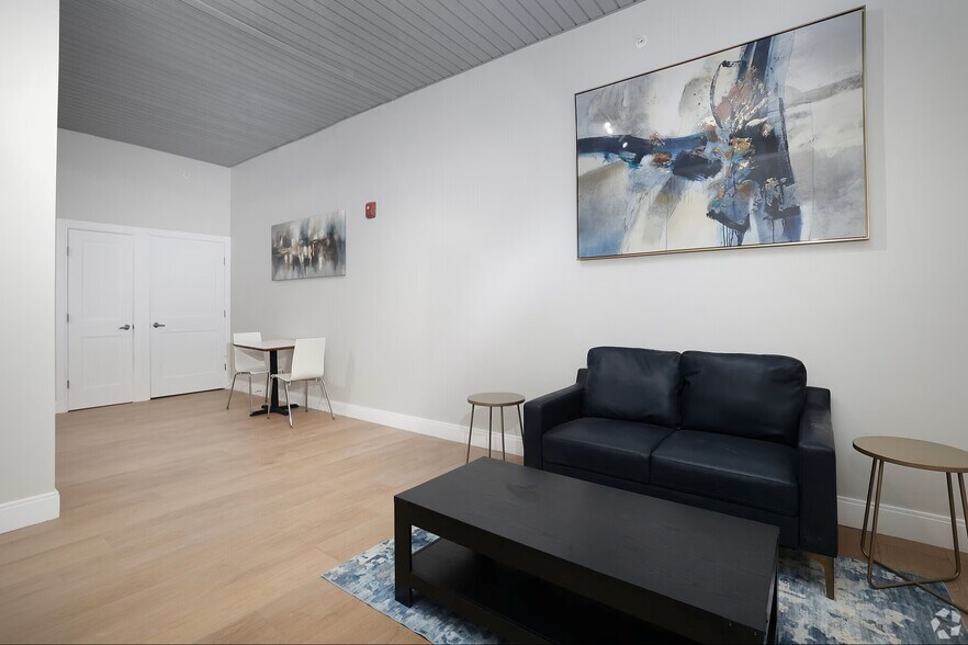 Building Photo - 40 Bromfield St