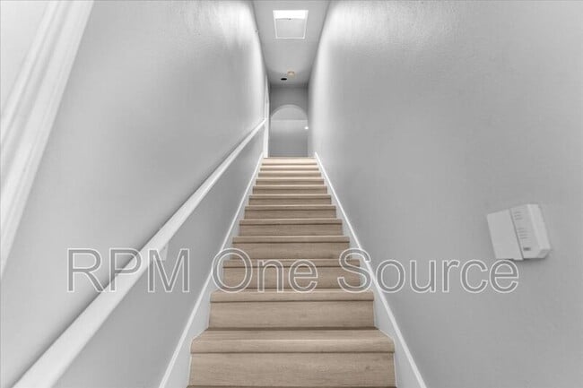 Building Photo - 2601 Preston Rd