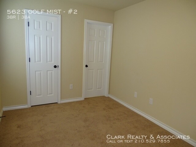 Building Photo - 5623 Golf Mist #2, San Antonio, TX. 78244