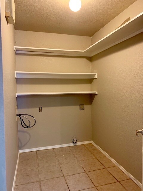 Building Photo - 3577 Hemlock Pl
