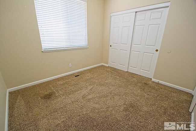 Building Photo - 20945 White Rock Dr