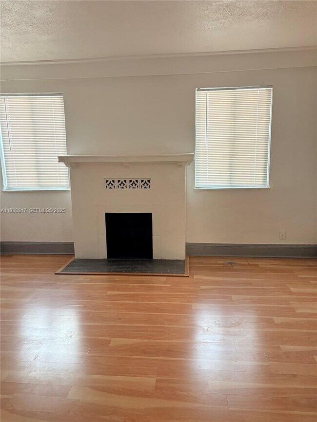 Building Photo - 249 SW 4th St