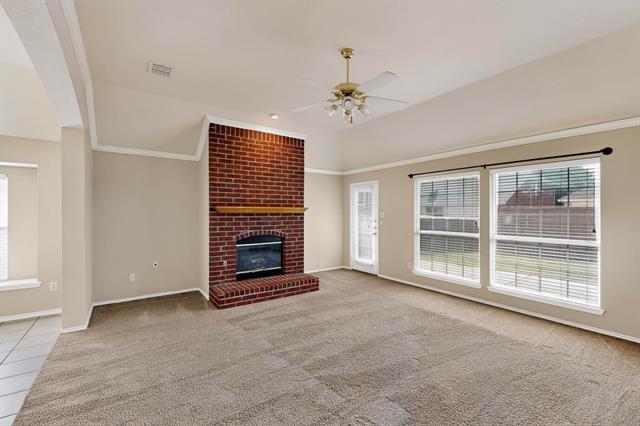 Building Photo - 9229 Azinger Dr