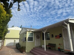 Building Photo - Eshelman Ave