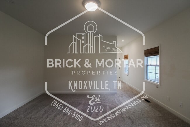 Building Photo - 1416 Myart Ln