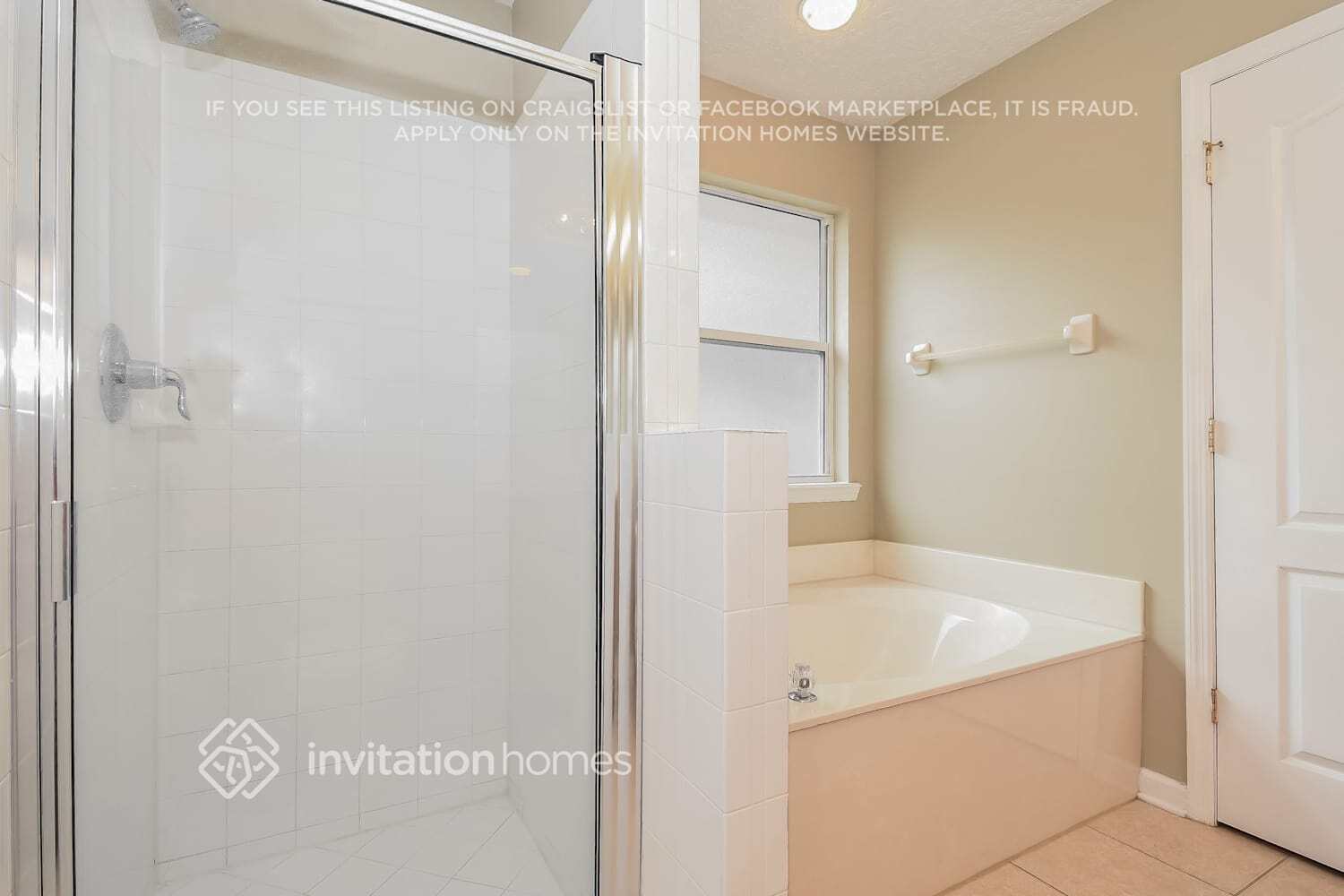 Building Photo - 2901 Westberry Hideaway Ct