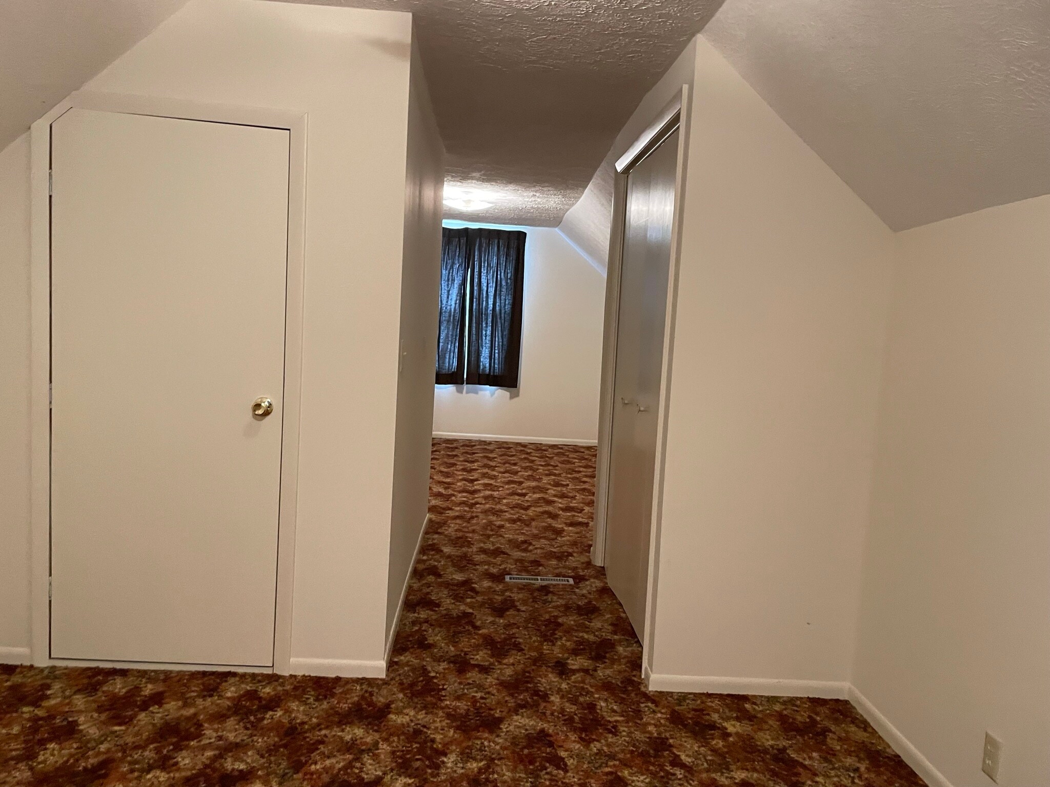 Building Photo - 2206 Pacific St