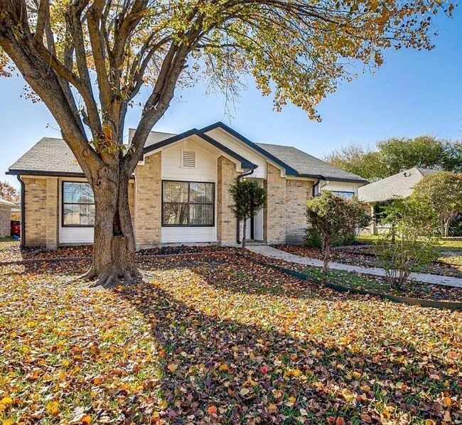 Primary Photo - 2800 Rice Dr